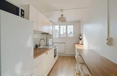 Appartement À Vendre — photo du bien