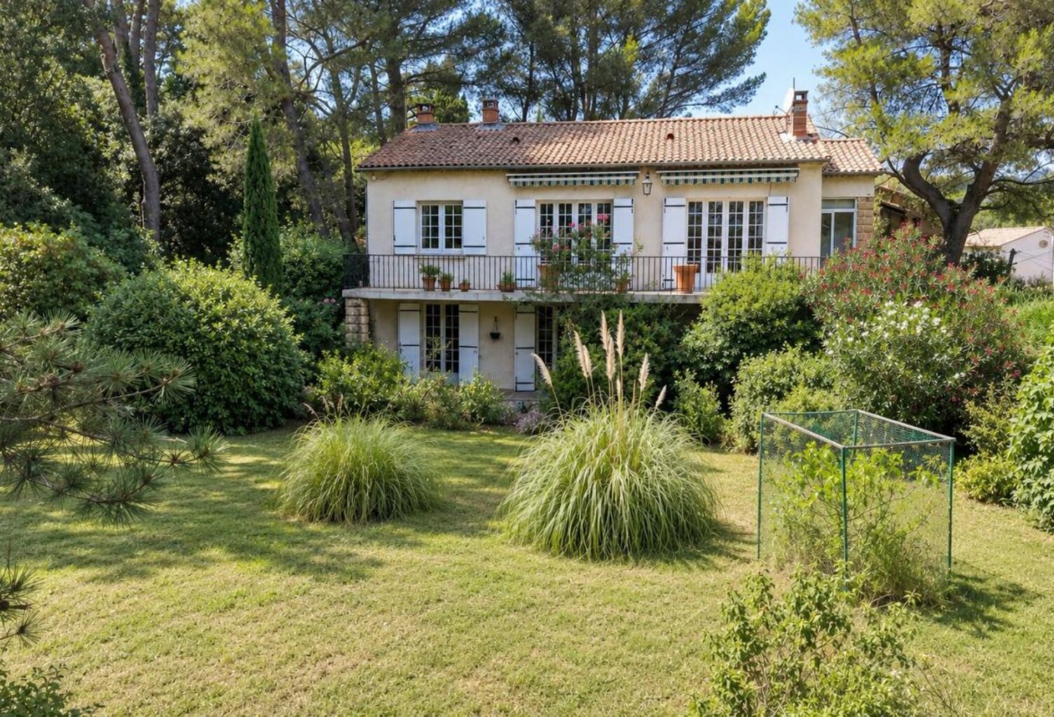 Maison À Vendre 168m² , 5 chambres, terrain 1129m² — photo 1
