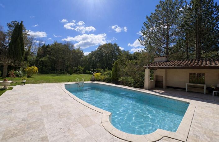 Maison de plain-pied 147m² sur 4 540m² avec Piscine et Garage — photo 4