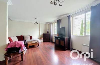 T4 89m² avec cave et garage — photo du bien