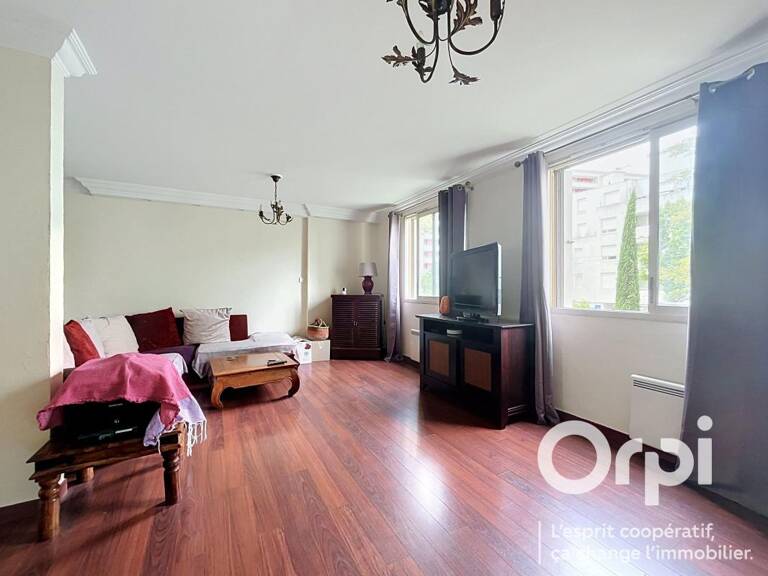 T4 89m² avec cave et garage — photo 1
