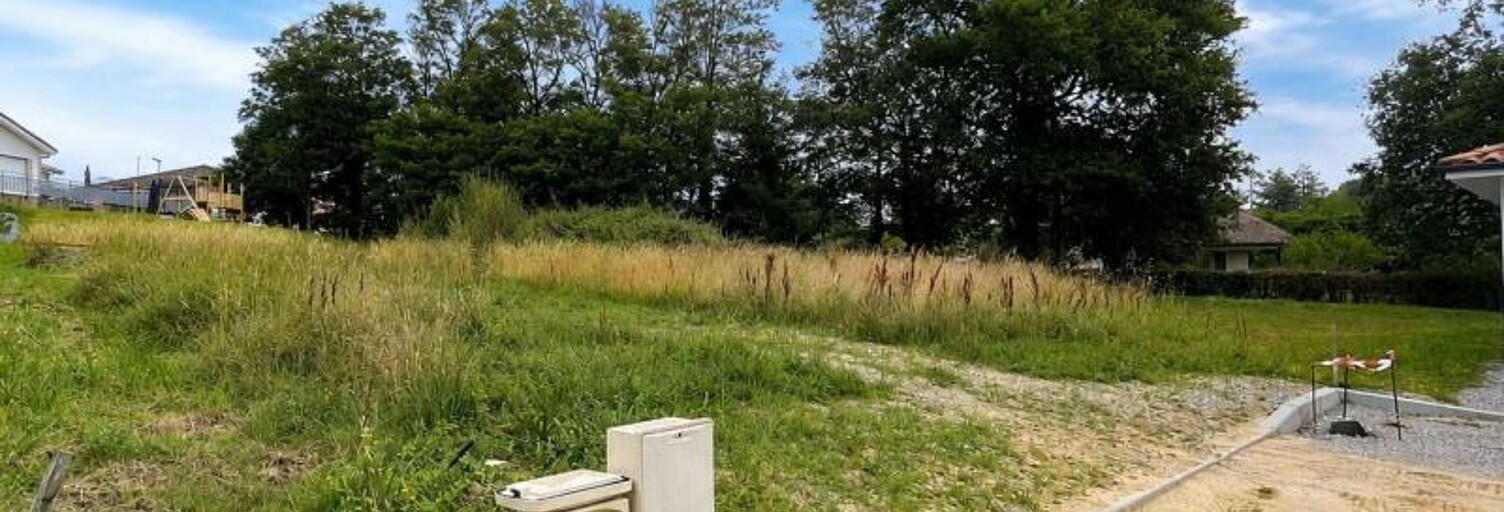 Terrain  897 m² à vendre à Pouillon (40350)
