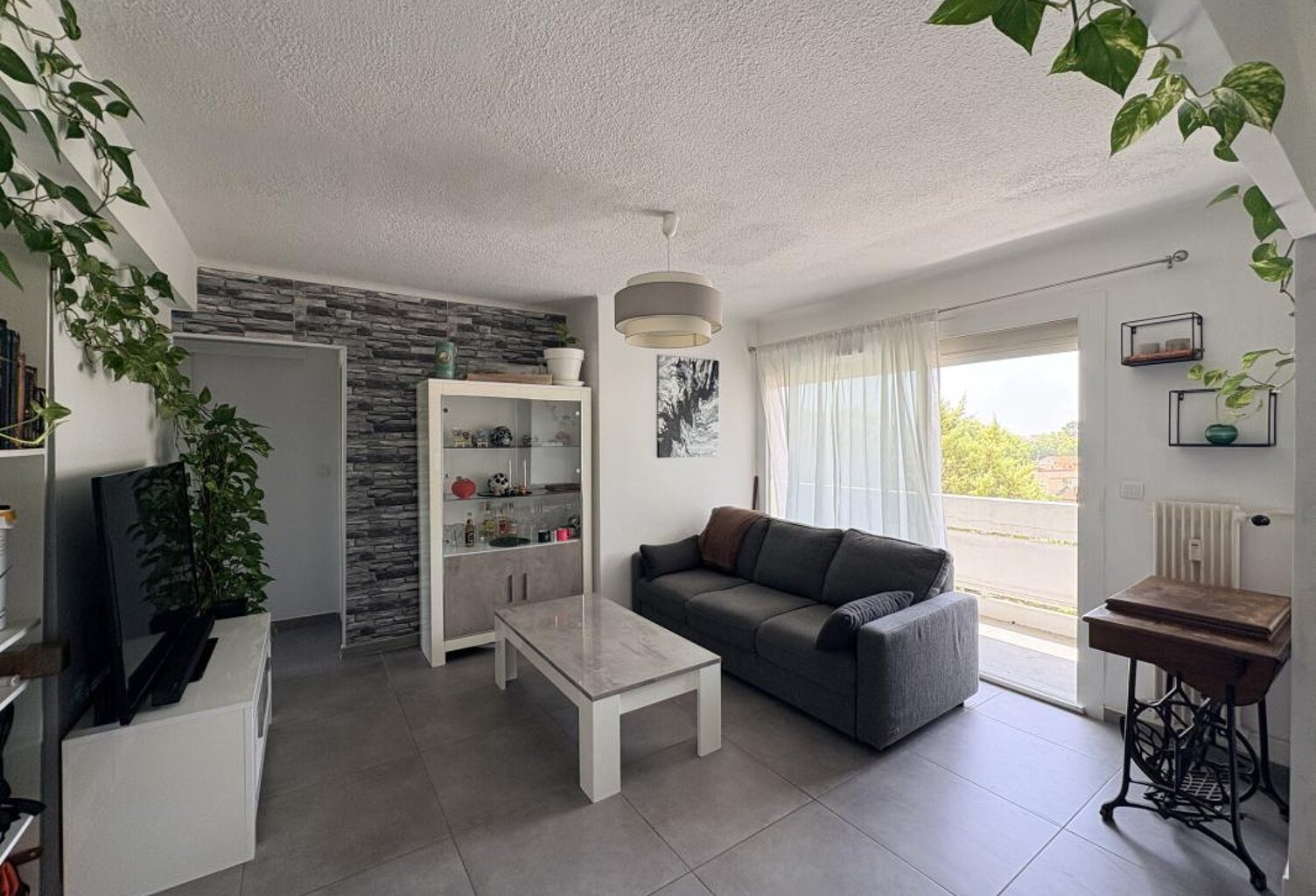 Appartement T3 À Vendre Toulon Est — photo 1