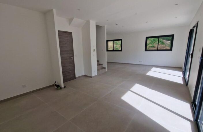 À VENDRE en EXCLUSIVITÉ à Moye – Maison récente sur les premières hauteurs de Rumilly — photo 5