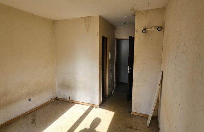Appartement À Vendre Patte d oie - Cartoucherie - Grande Bretagne — photo 3