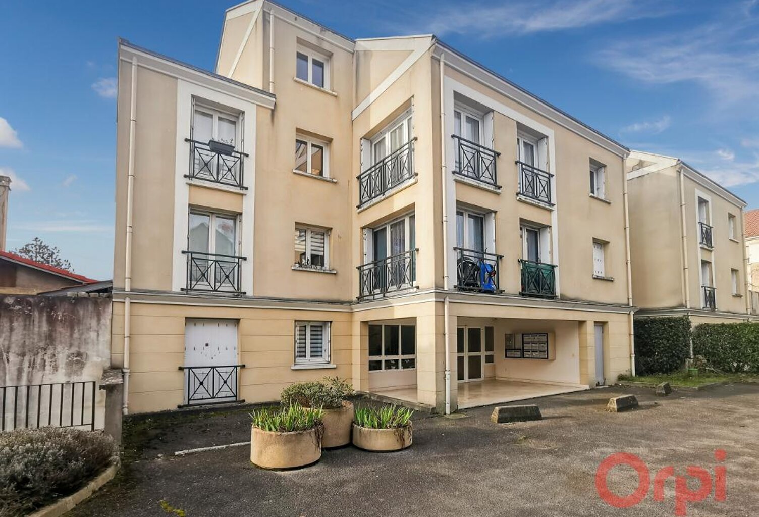 Appartement À Louer — photo 1