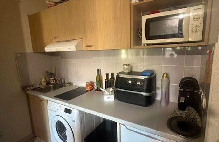 Studio récent PMR avec parking – Loué – Idéal investissement locatif — photo 3