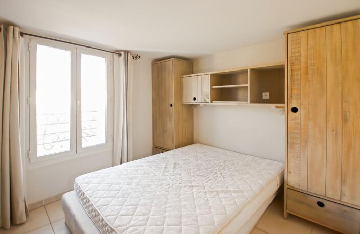 Appartement À Vendre — photo 3
