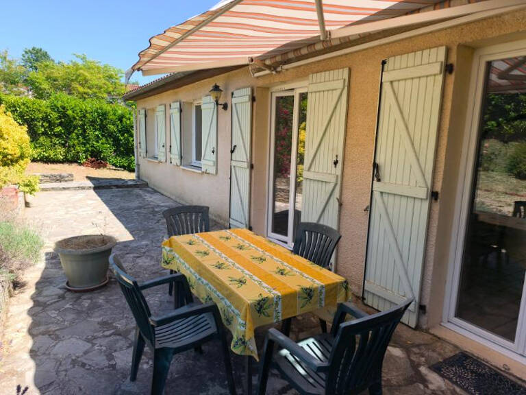 VILLA SUR SOUS SOL AVEC 2 TERRASSES ET JARDIN BURLATS — photo 1