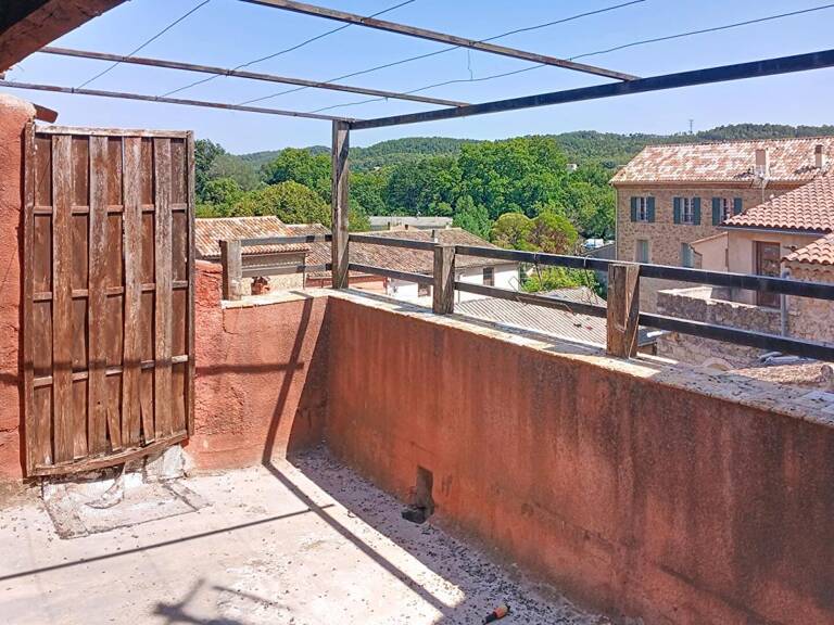 Appartement T4 de 91.40 m2 avec terrasse - LE VAL — photo 1