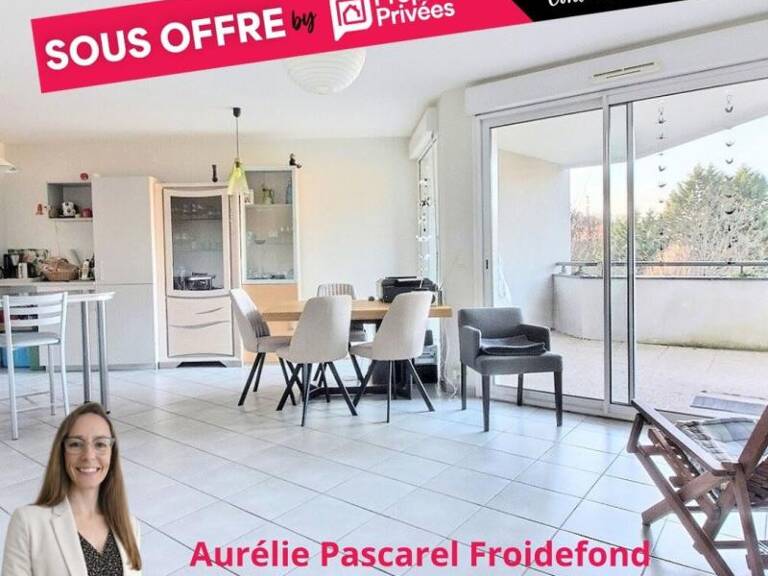 sous offre // BRIVE Secteur Hopital Apt T3 de 64m² rénové + TERRASSE de 22m², GARAGE et parking dans Résidence récente avec PISCINE - 185000 Euros — photo 1