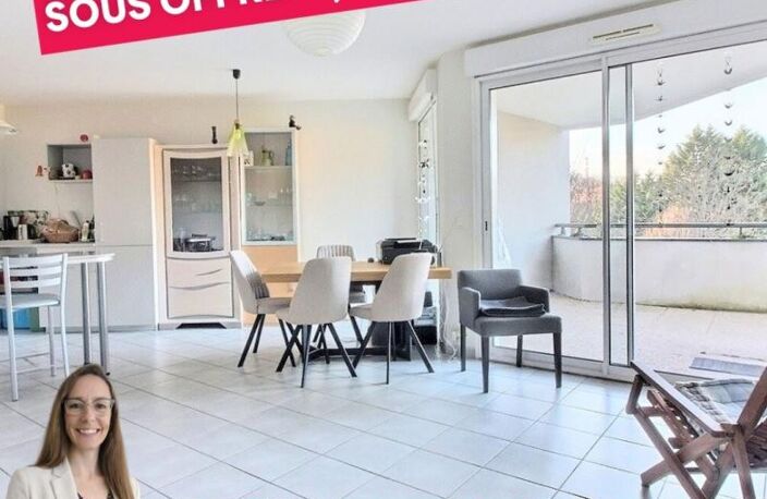 sous offre // BRIVE Secteur Hopital Apt T3 de 64m² rénové + TERRASSE de 22m², GARAGE et parking dans Résidence récente avec PISCINE - 185000 Euros — photo 3