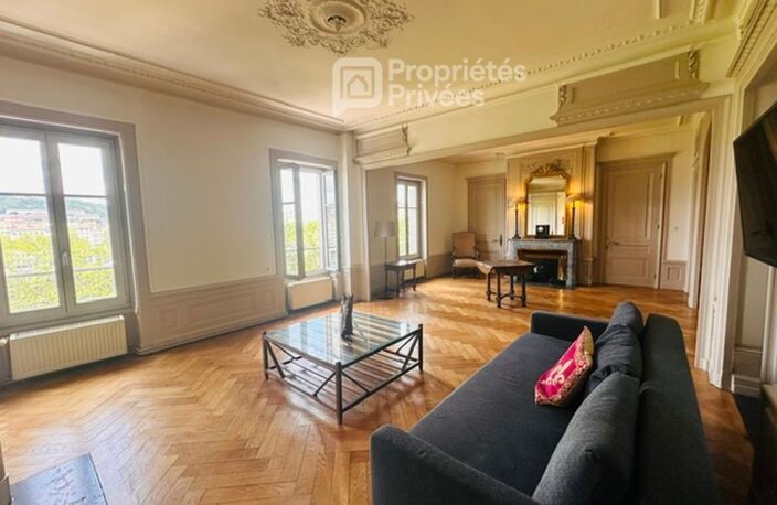 Appartement  3 pièces 130 m2 sans vis à vis — photo 3