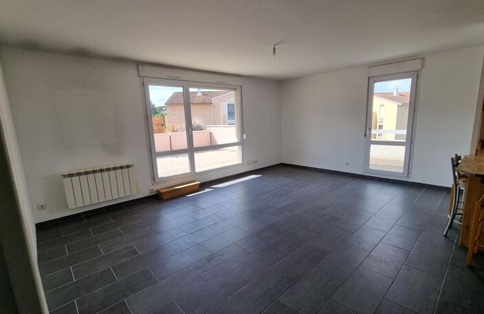 Appartement Lyon 4 pièces 97 m2 terrasse garage — photo 2
