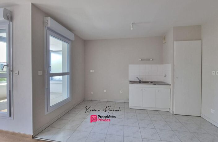 Appartement La Roche Sur Yon 3 pièce(s) 67.45 m2 — photo 3
