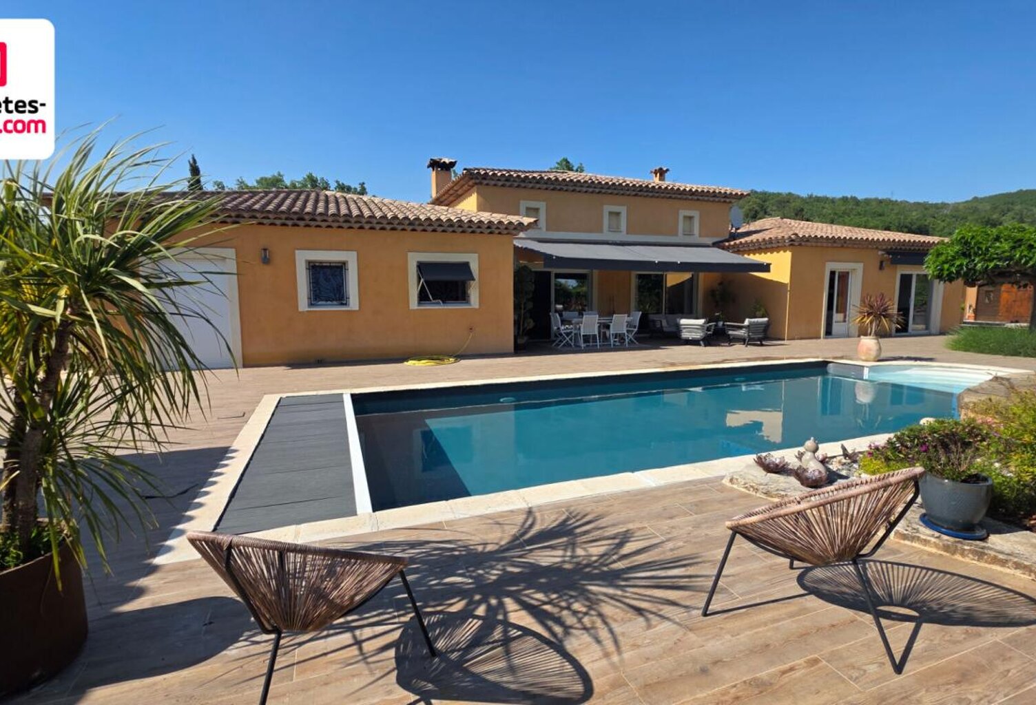 VILLA PLAIN PIED 7 PIECES 203 m2 PISCINE ET TERRAIN  PAYSAGER DE 2500 M2 — photo 1