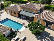 VILLA PLAIN PIED 7 PIECES 203 m2 PISCINE ET TERRAIN  PAYSAGER DE 2500 M2 — photo 2