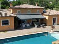 VILLA PLAIN PIED 7 PIECES 203 m2 PISCINE ET TERRAIN  PAYSAGER DE 2500 M2 — photo 3