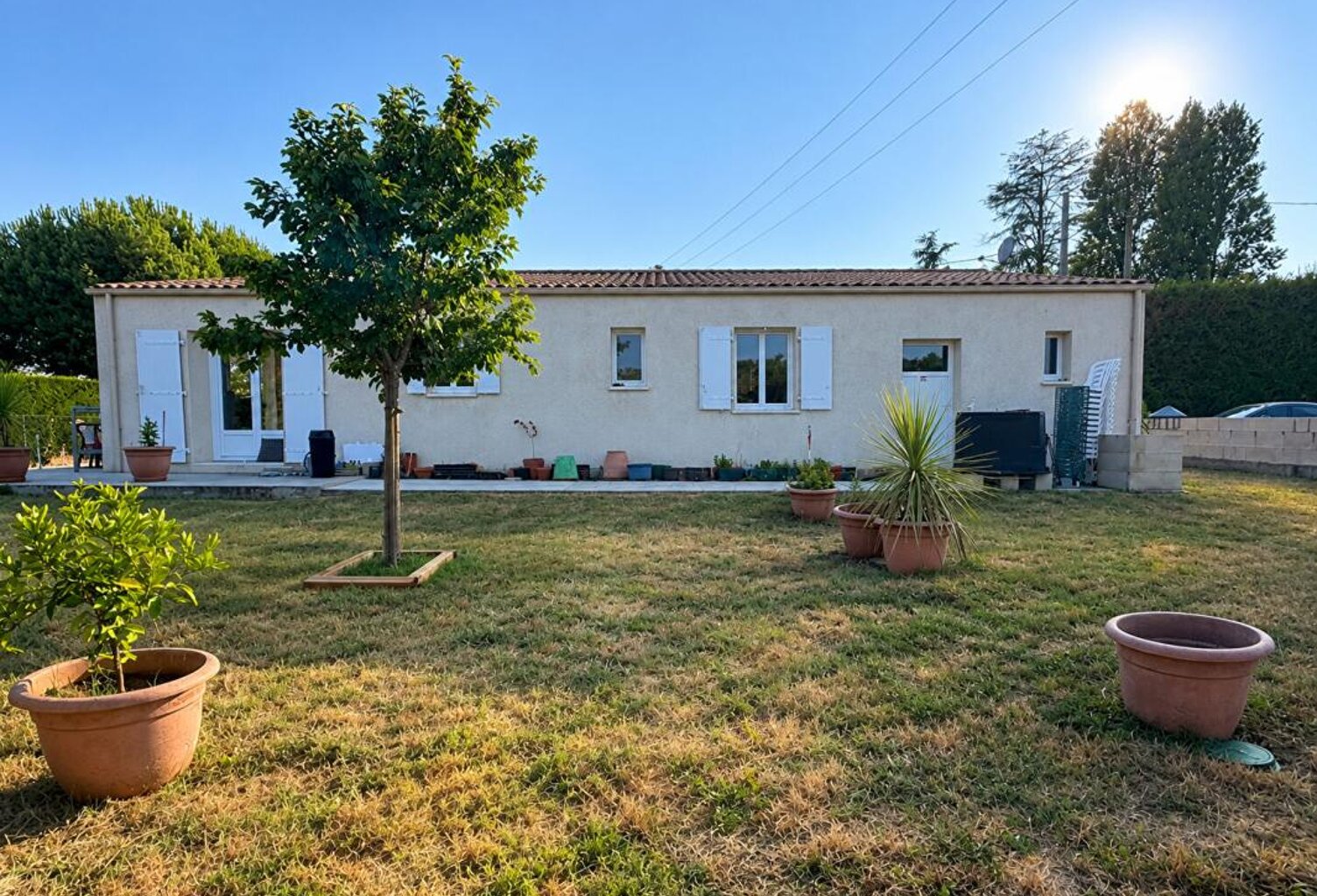 St Andre De Lidon Maison 4 pièce(s) de plain pied 86 m2 — photo 1