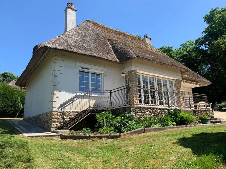 Maison 99 m2 avec sous sol et grand ardin arboré — photo 1