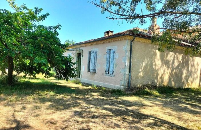 Propriété   125m² (32120) Puycasquier 6 pieces — photo 3