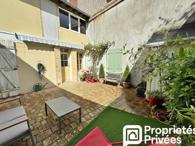 Maison de ville  5 pièce(s) 106.88 m2 — photo du bien