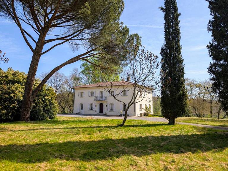 Maison bourgeoise de 371 m2 avec parc de 1,5 hectare — photo 1