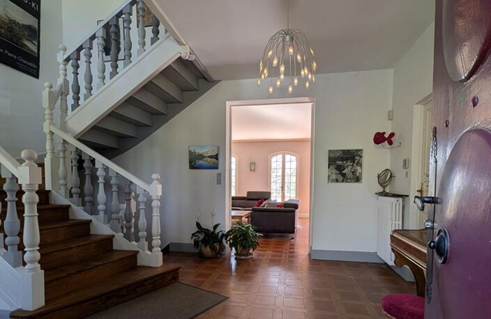 Maison bourgeoise de 371 m2 avec parc de 1,5 hectare — photo 4
