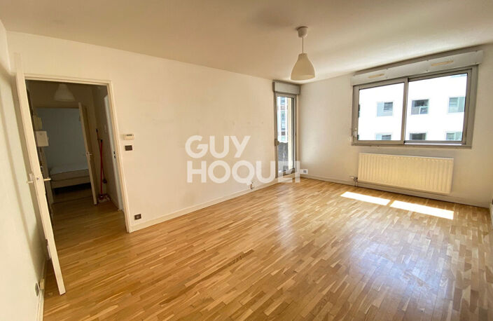 COUP DE COEUR AUX BROTTEAUX, Un T2 lumineux au coeur de Lyon 6 — photo 2