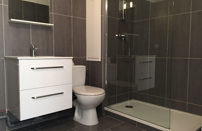 COUP DE COEUR AUX BROTTEAUX, Un T2 lumineux au coeur de Lyon 6 — photo 4