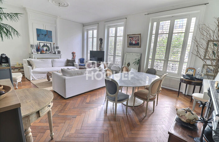 Charmant T3 avec cachet de l'ancien - Saxe Gambetta — photo 2