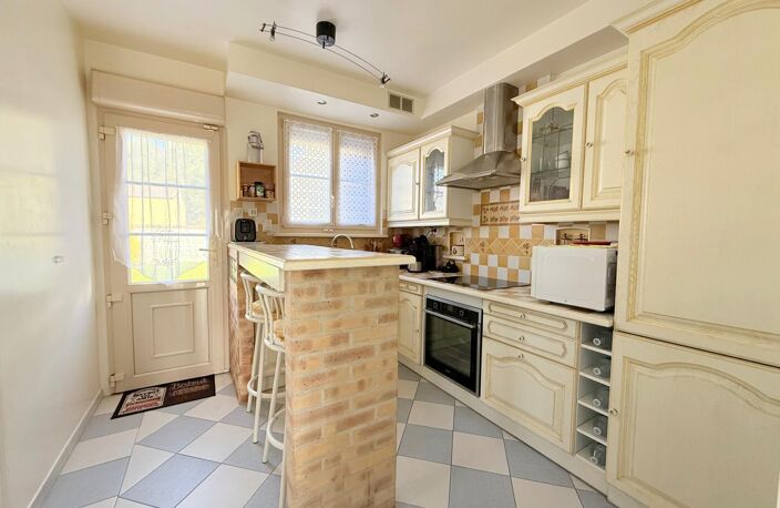 SOUS COMPROMIS !!! Maison sans travaux avec un s/sol total — photo 5