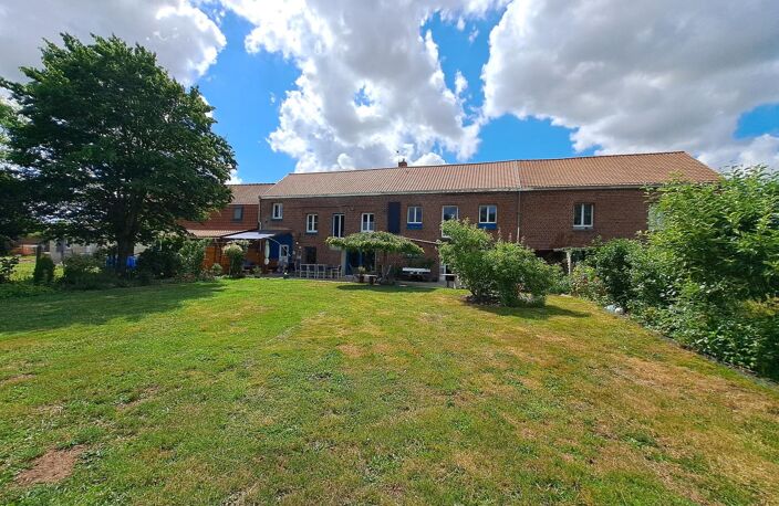 MAISON D'HABITATION + 2 BIENS LOCATIFS ! — photo 2