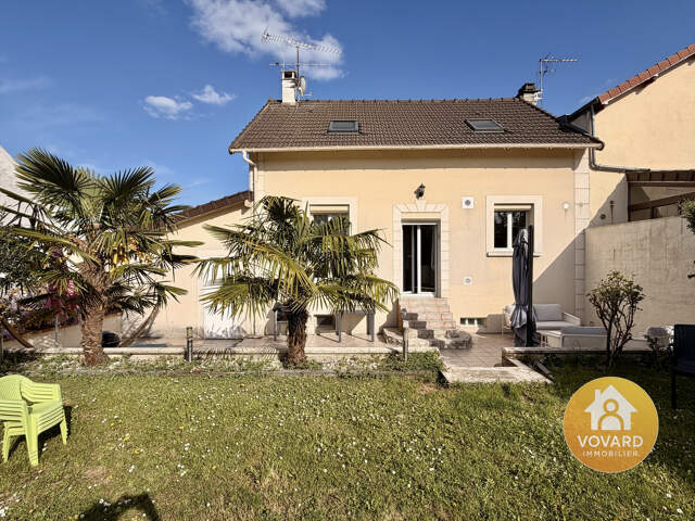Maison de type F5- 3 à 4 chbs quartier du clos — photo du bien