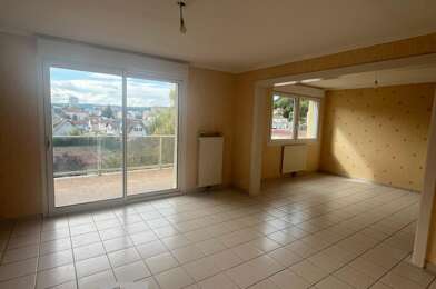 Appartement 6 pièces 775 €