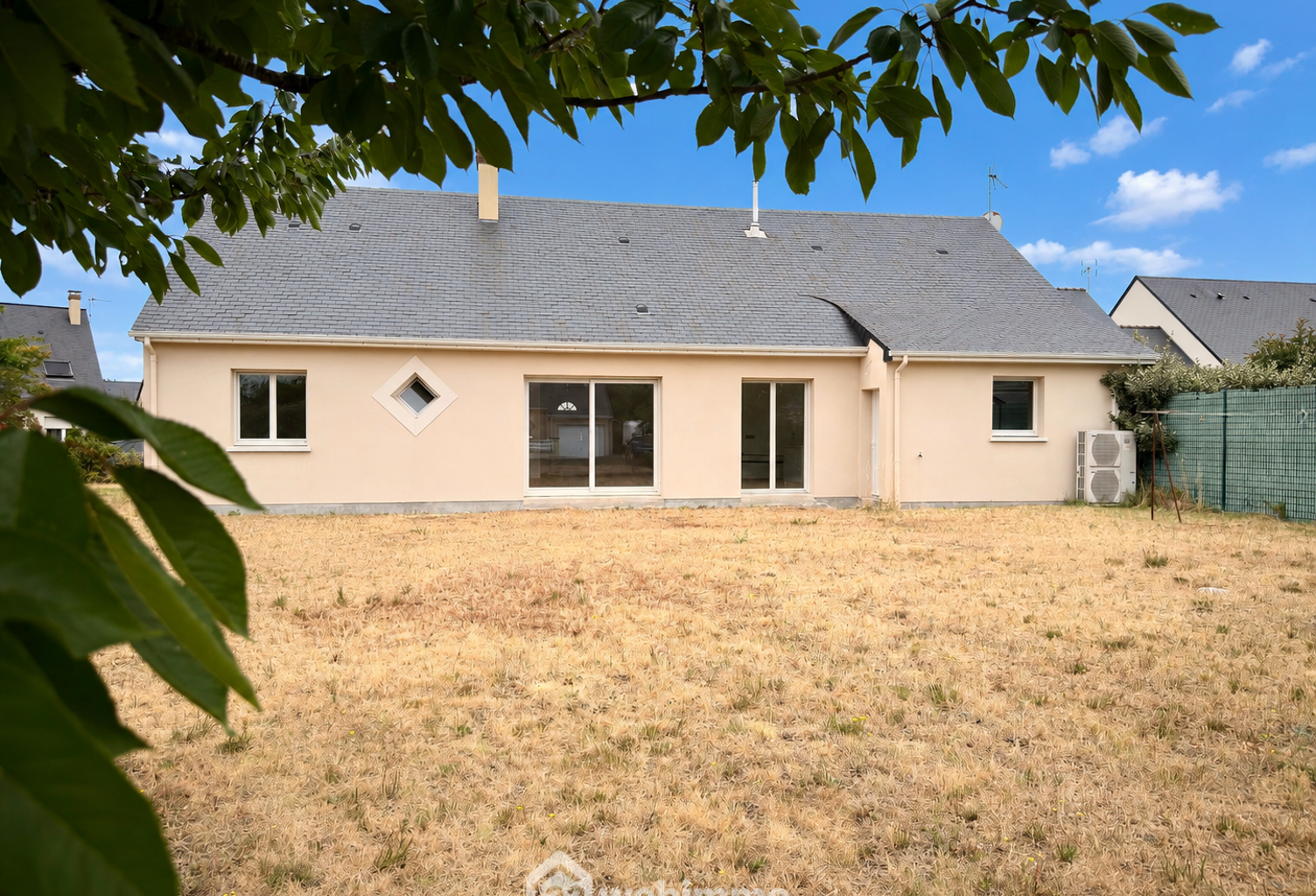 Maison - 99m² - Beaufort-en-Anjou — photo 1