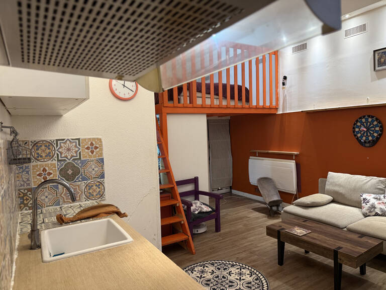 Studio avec Mezzanine LYON 1 Terraille Opéra — photo 1