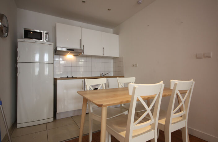 Marseille 13001   T2 meublé de 41 m2 loué   Idéal investisse — photo 3