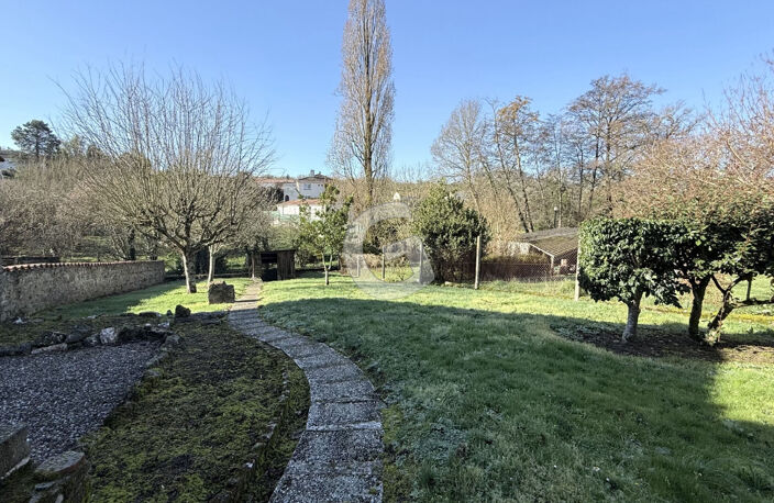 MAISON - 3 PIECES - 67 M² - A VENDRE - MOUTIERS LES MAUXFAITS — photo 2