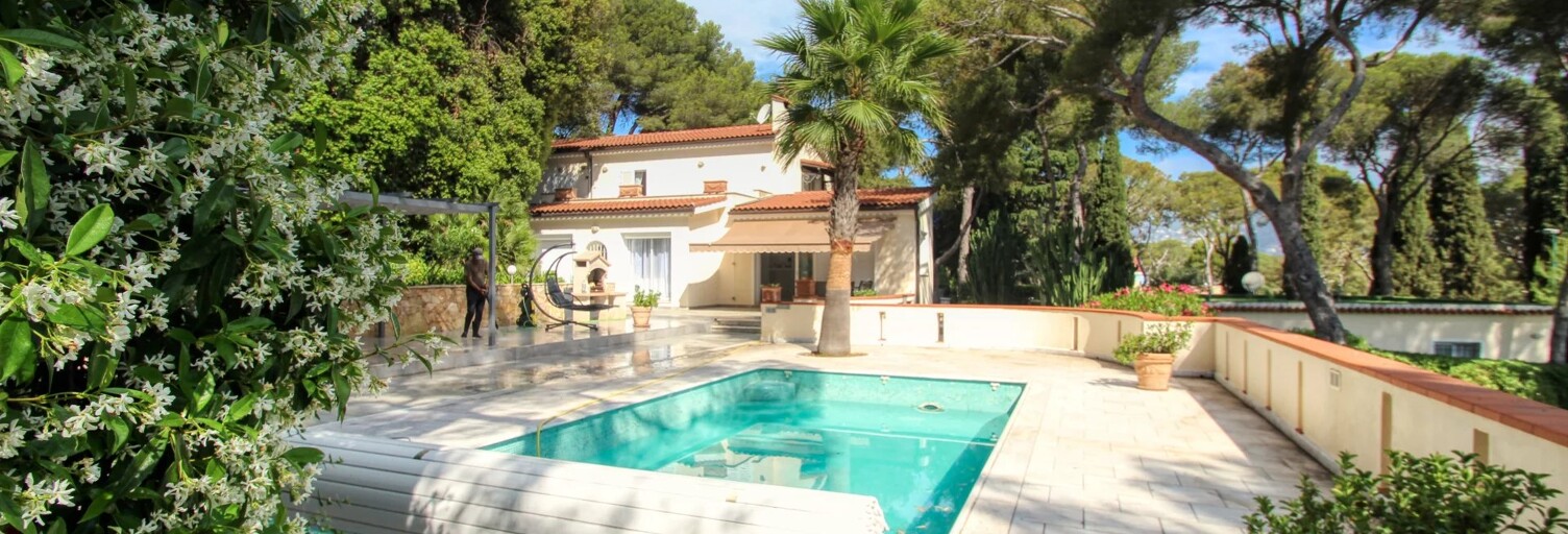 Maison 8 Pièces 600 m² à vendre à Saint-Jean-Cap-Ferrat (06230)