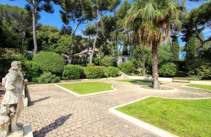 SAINT JEAN CAP FERRAT 'LE CAP' - PROPRIÉTÉ 600M² | TERRAIN 5000M — photo 2