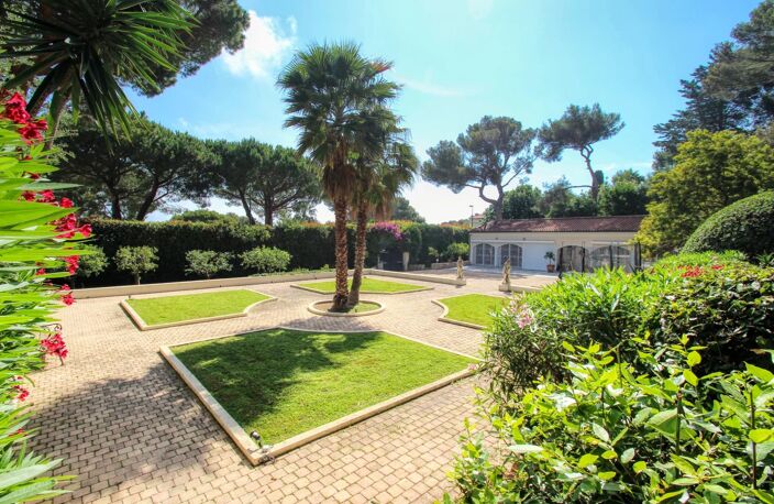 SAINT JEAN CAP FERRAT 'LE CAP' - PROPRIÉTÉ 600M² | TERRAIN 5000M — photo 5