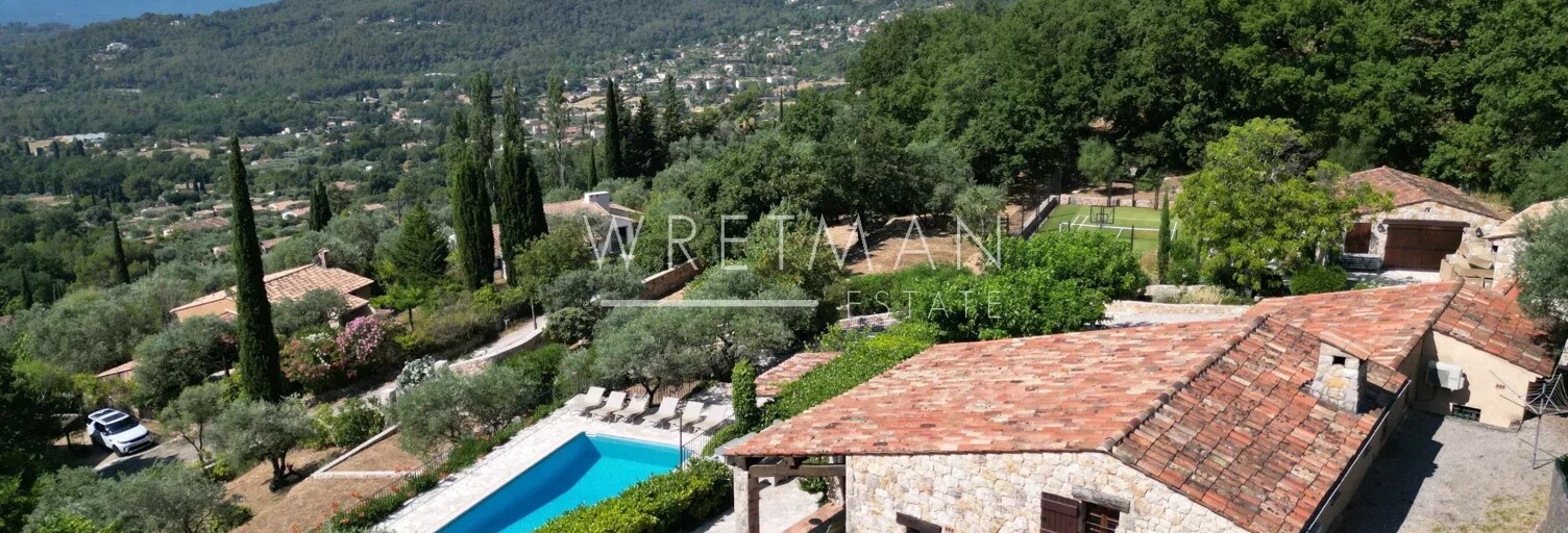 Maison 8 Pièces 202 m² à vendre à Seillans (83440)