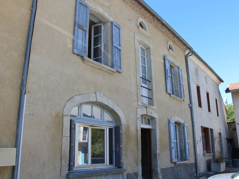AURIAC-SUR-VENDINELLE   Grande maison familiale rénovée avec — photo 1