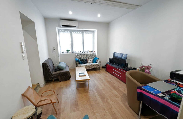 AURIAC-SUR-VENDINELLE   Grande maison familiale rénovée avec — photo 2