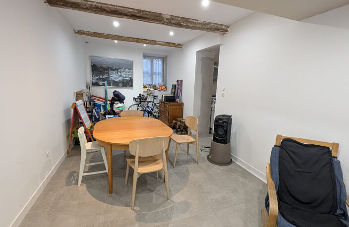 AURIAC-SUR-VENDINELLE   Grande maison familiale rénovée avec — photo 3