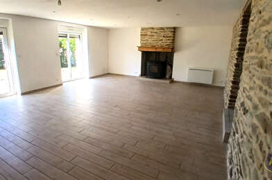 Maison 5 pièces 1170 €