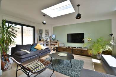 Maison 6 pièces 374400 €