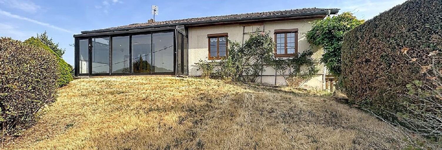 Maison 5 Pièces 94 m² à vendre à Montmelard (71520)