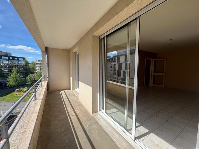 Appartement de Type 3 avec balcon, cave et garage double !! — photo du bien